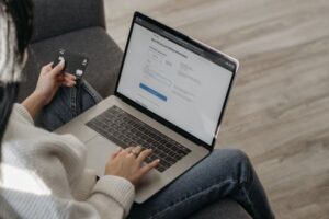 Best Time to Buy Electronics Online: A Season-by-Season Guide